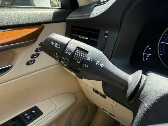 2013 Lexus ES 300h
