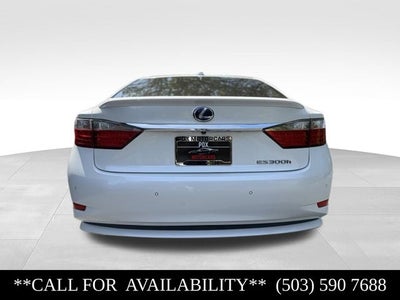 2013 Lexus ES 300h