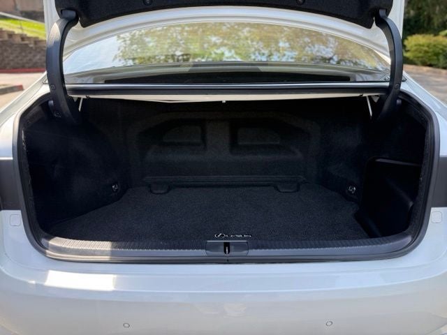 2013 Lexus ES 300h