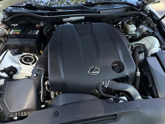 2015 Lexus IS 250 Crafted Line