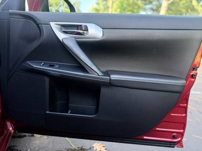 2012 Lexus CT 200h Premium