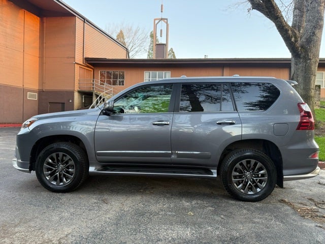 2017 Lexus GX 460