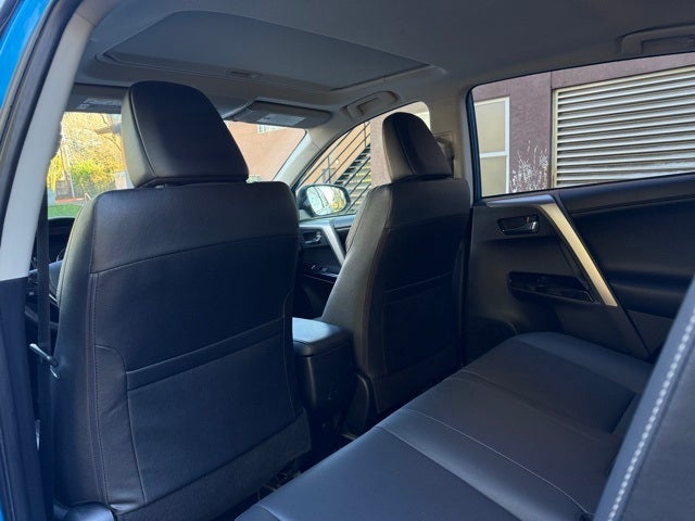 2017 Toyota RAV4 Hybrid Limited