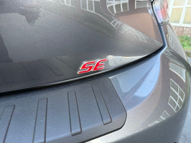 2021 Toyota Corolla Hatchback SE