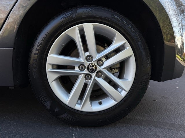 2021 Toyota Corolla Hatchback SE