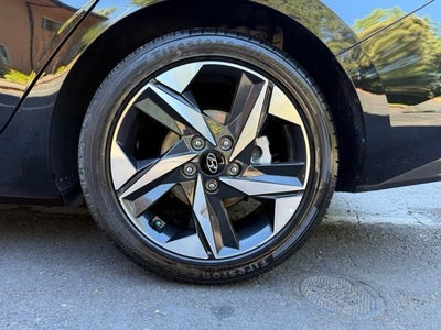 2023 Hyundai Elantra Hybrid Limited