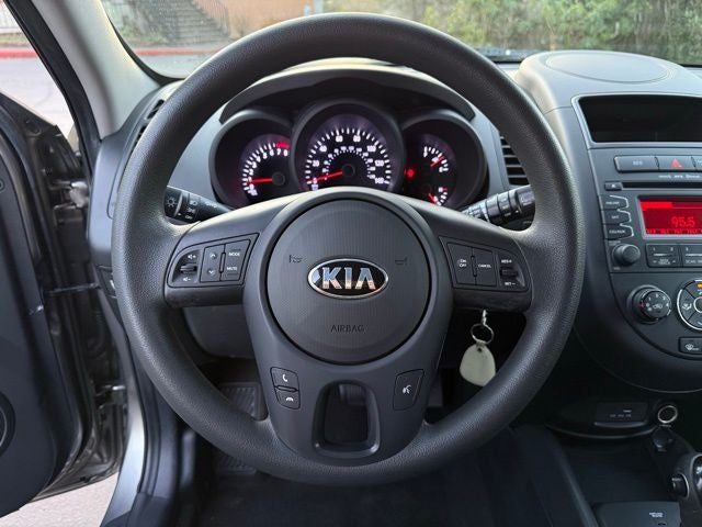 2013 Kia Soul Base