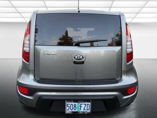 2013 Kia Soul Base