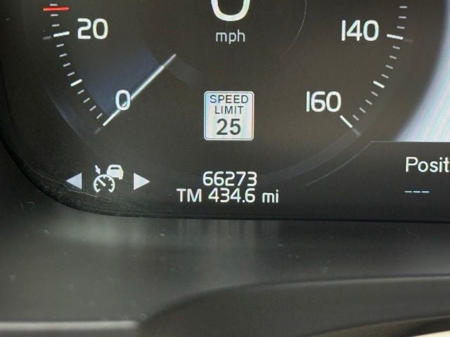 2018 Volvo S90 T6 Momentum