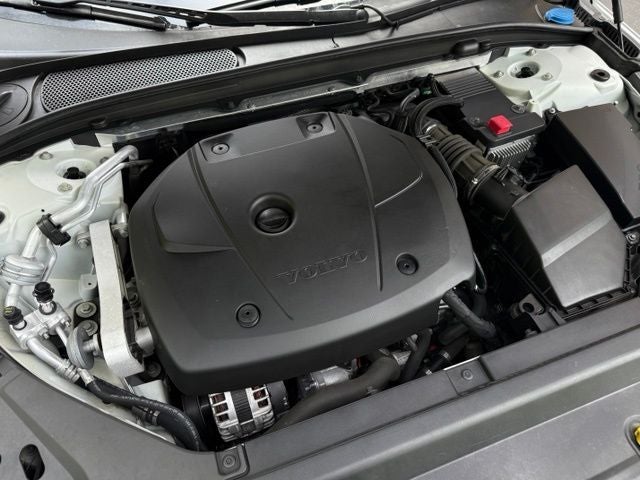 2018 Volvo S90 T6 Momentum
