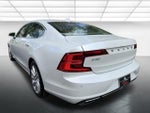 2018 Volvo S90 T6 Momentum