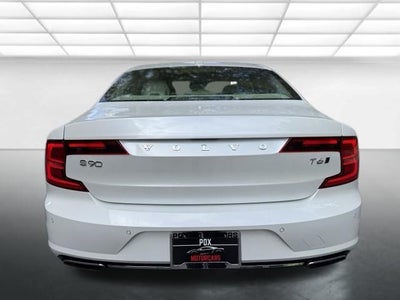 2018 Volvo S90 T6 Momentum