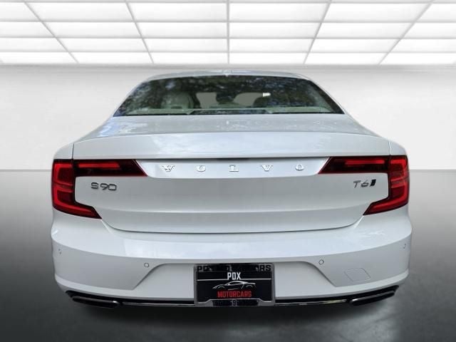 2018 Volvo S90 T6 Momentum