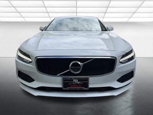 2018 Volvo S90 T6 Momentum