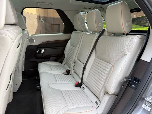 2017 Land Rover Discovery HSE Luxury