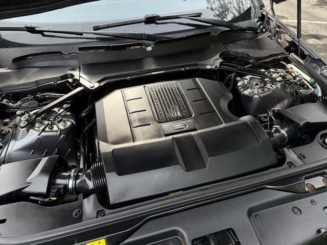 2017 Land Rover Discovery HSE Luxury