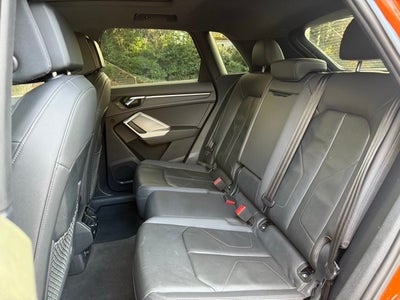 2021 Audi Q3 Premium quattro