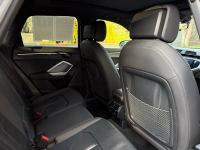 2021 Audi Q3 Premium quattro