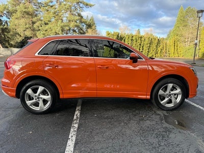 2021 Audi Q3 Premium quattro