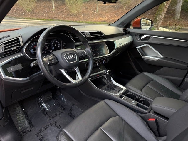 2021 Audi Q3 Premium quattro