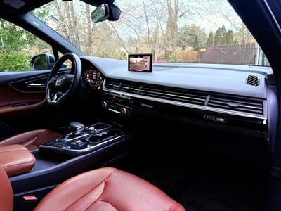 2019 Audi Q7 55 Premium Plus quattro
