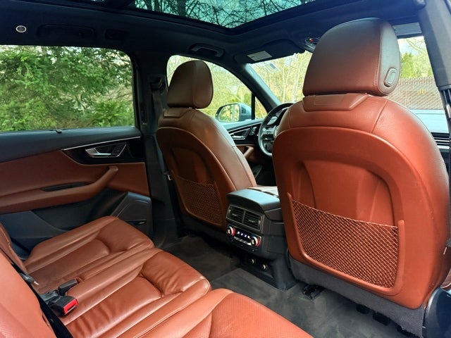 2019 Audi Q7 55 Premium Plus quattro