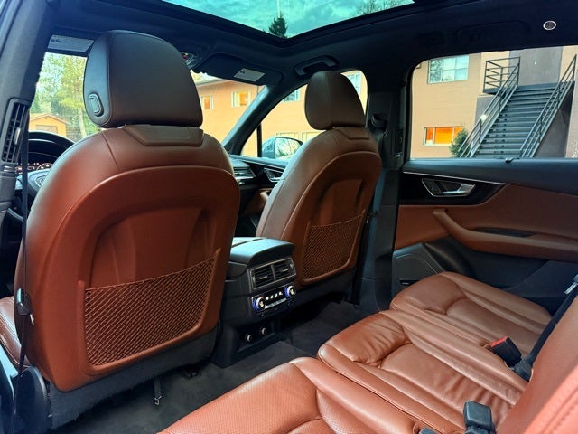 2019 Audi Q7 55 Premium Plus quattro
