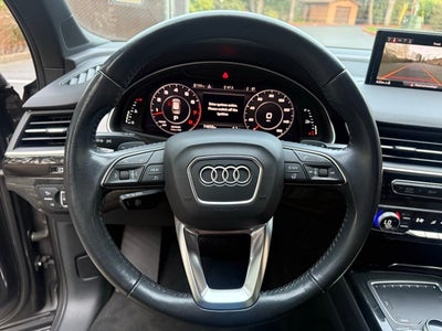 2019 Audi Q7 55 Premium Plus quattro