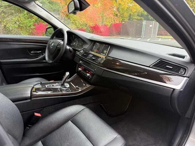 2014 BMW 5 Series 528i