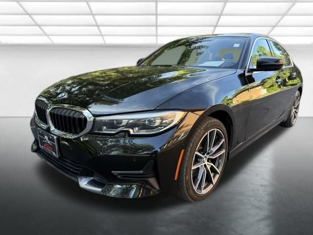 2019 BMW 3 Series 330i xDrive Sedan's photo