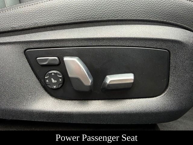 2017 BMW 5 Series 540i