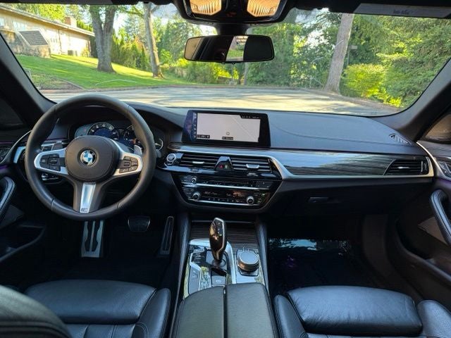 2017 BMW 5 Series 540i