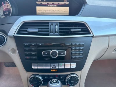 2014 Mercedes-Benz C-Class C 300 Luxury 4MATIC®