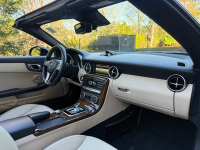 2016 Mercedes-Benz SLK SLK 300