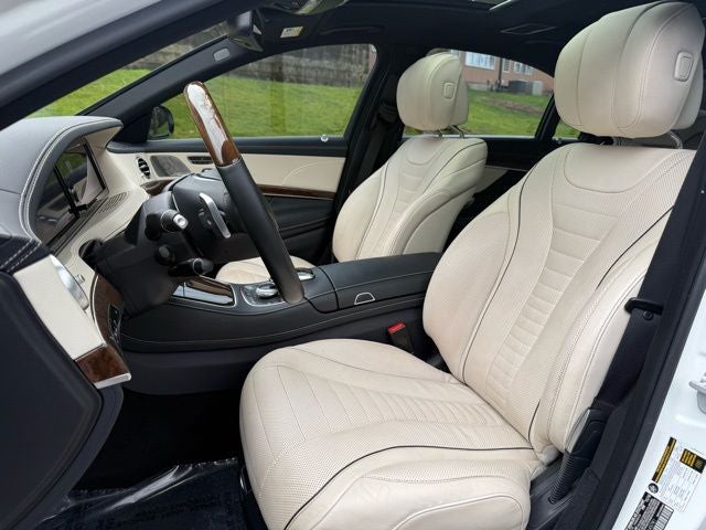 2015 Mercedes-Benz S-Class S 550