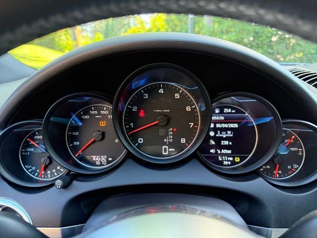 2018 Porsche Cayenne Platinum Edition
