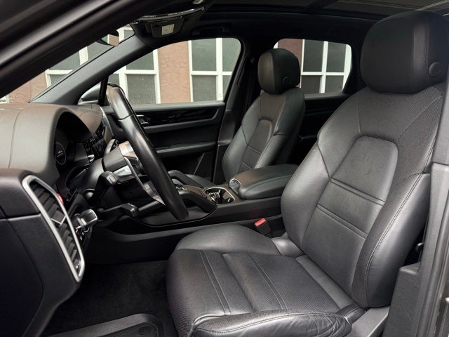 2019 Porsche Cayenne Base