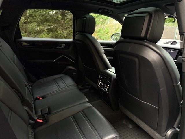2019 Porsche Cayenne Base