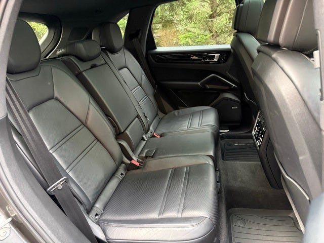 2019 Porsche Cayenne Base