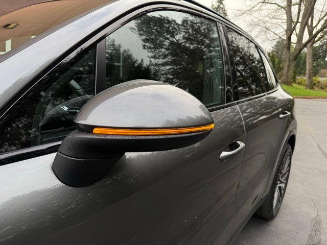 2019 Porsche Cayenne Base