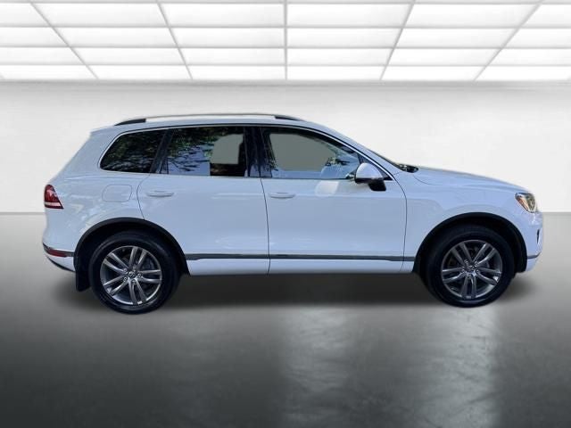 2015 Volkswagen Touareg V6 Sport 4Motion