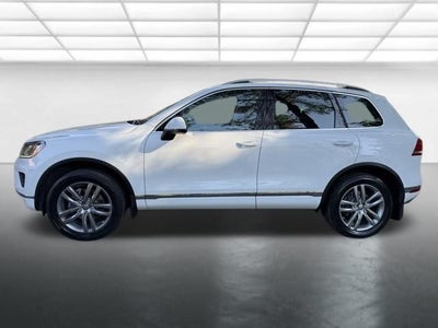2015 Volkswagen Touareg V6 Sport 4Motion