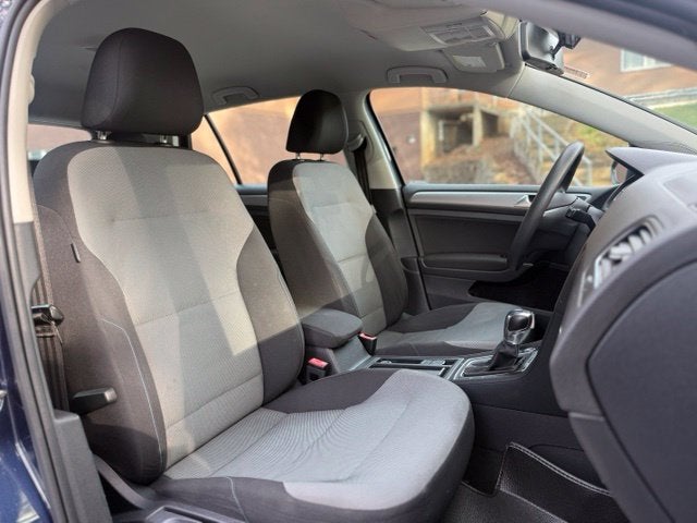 2016 Volkswagen e-Golf SE