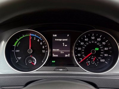 2016 Volkswagen e-Golf SE