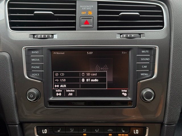 2016 Volkswagen e-Golf SE