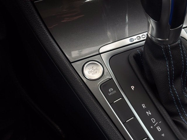 2016 Volkswagen e-Golf SE