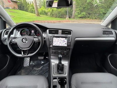 2016 Volkswagen e-Golf SEL Premium
