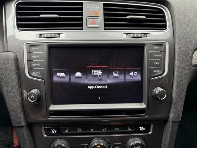 2016 Volkswagen e-Golf SEL Premium