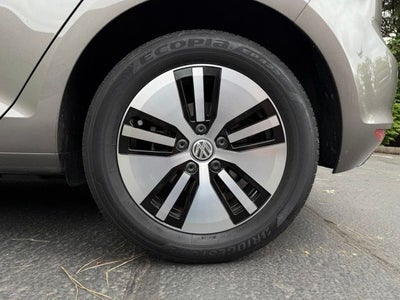 2016 Volkswagen e-Golf SEL Premium