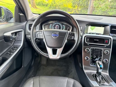 2016 Volvo V60 T5